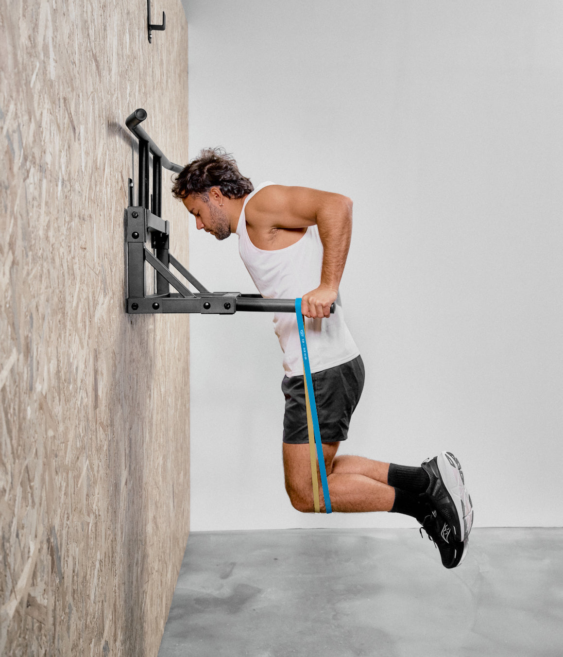 dips sur barre murale